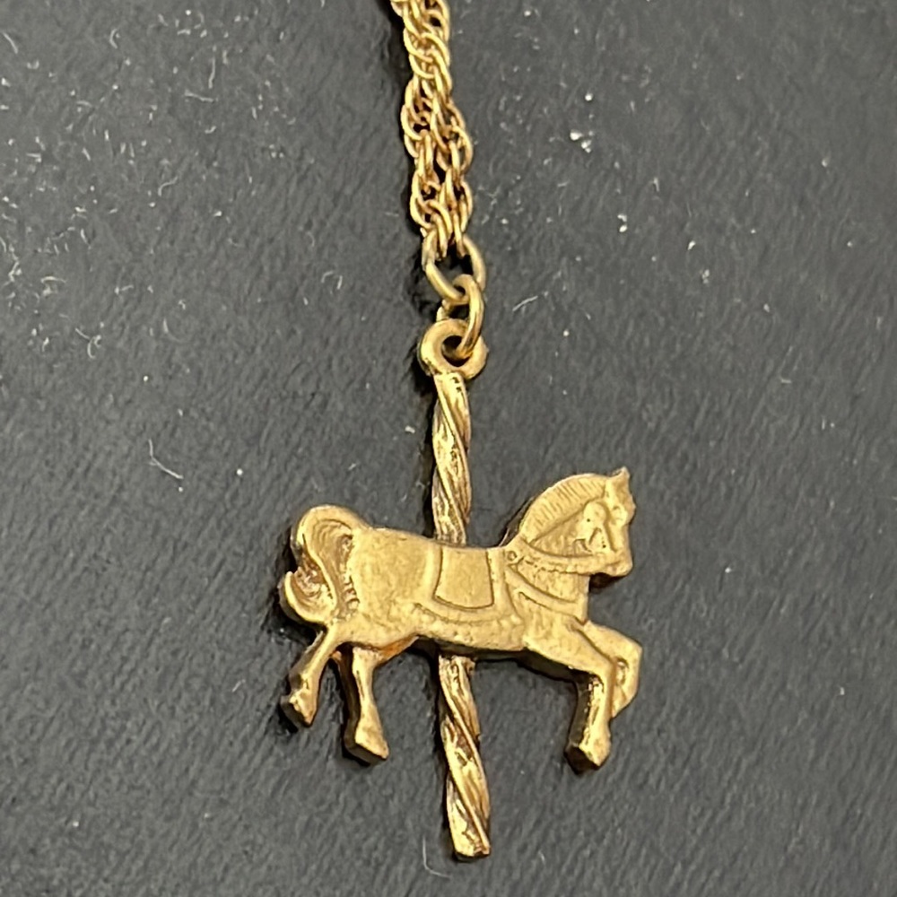 Necklace - Picture 3 of 4